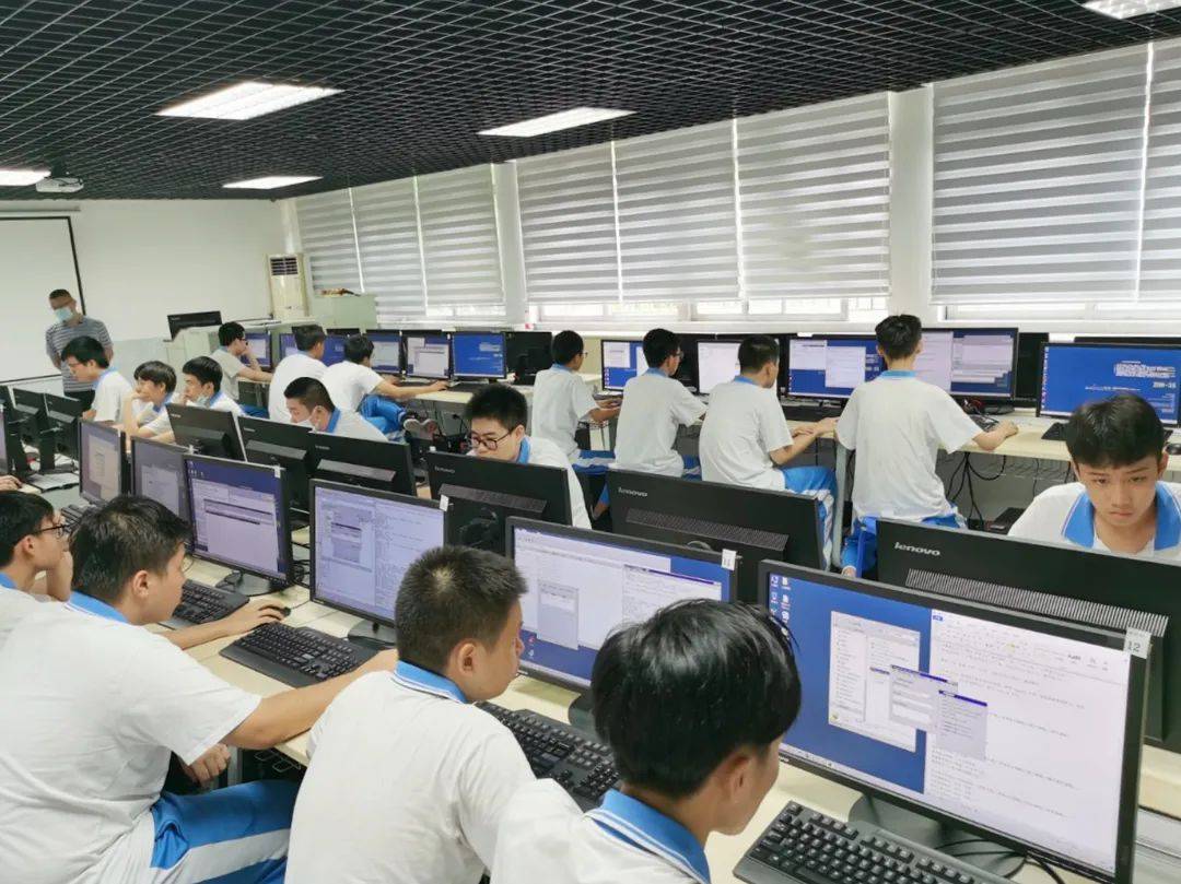 擁抱互聯時代的硬核技能 廣州市天河職中計算機網絡技術專業探秘